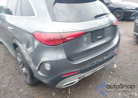 2023 Mercedes-Benz Glc 300 4Matic Suv from USA, damaged, VIN W1NKM4HB1PU030386